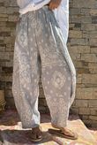 Hush Pillow Cotton Bandana B Classic Barrel Pant Cloud Grey